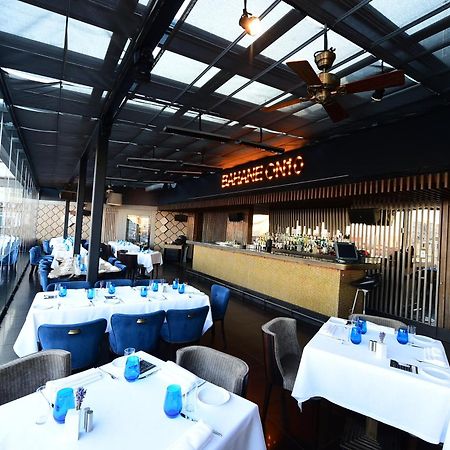 فندق 10 كاراكوي اسطنبول المظهر الخارجي الصورة The interior of the restaurant