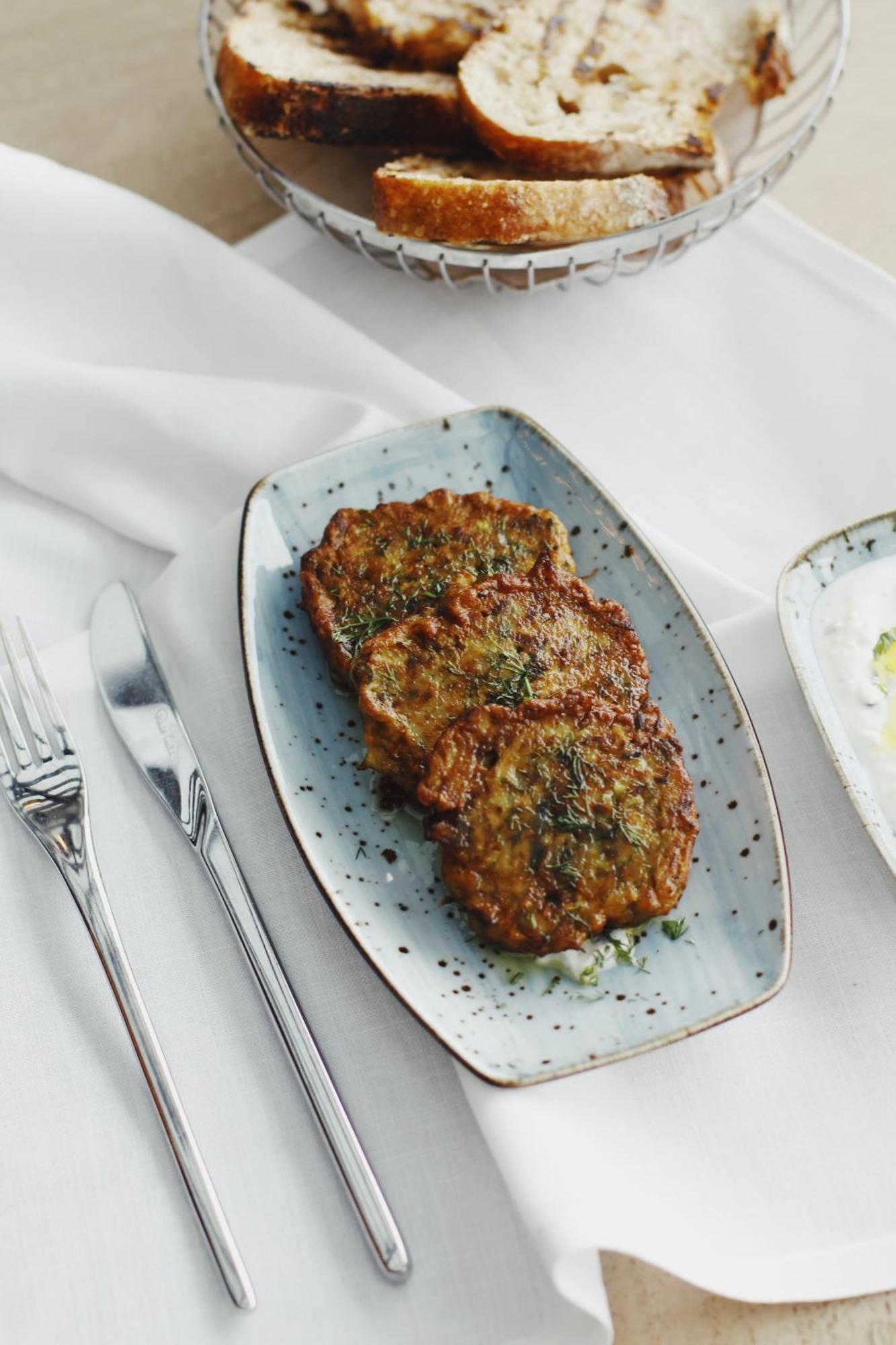 فندق 10 كاراكوي اسطنبول المظهر الخارجي الصورة Potato pancakes