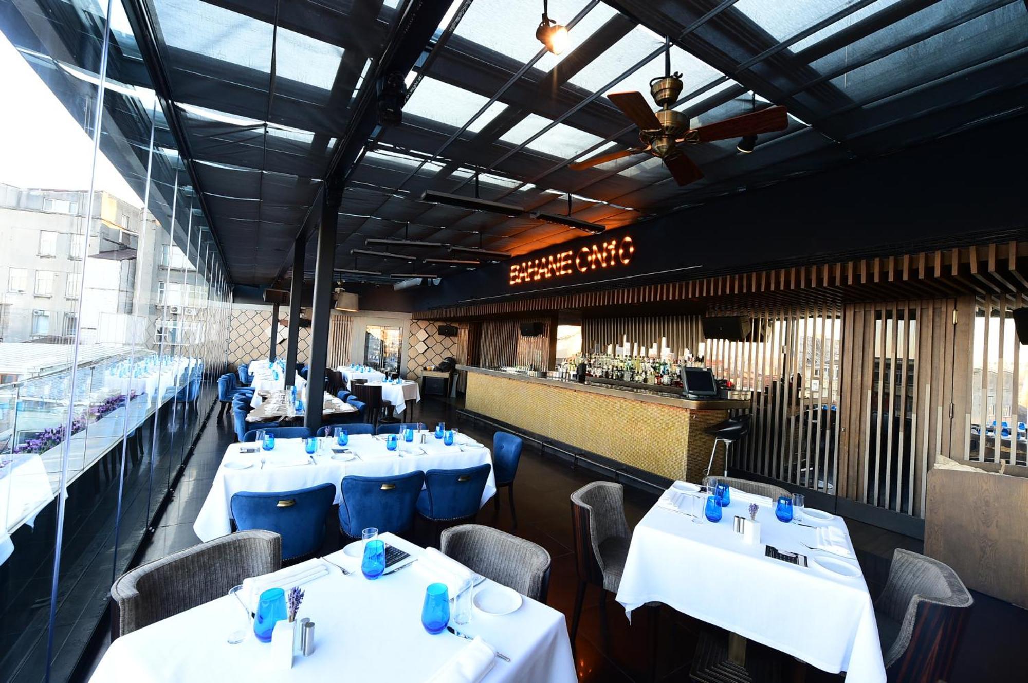 فندق 10 كاراكوي اسطنبول المظهر الخارجي الصورة The interior of the restaurant