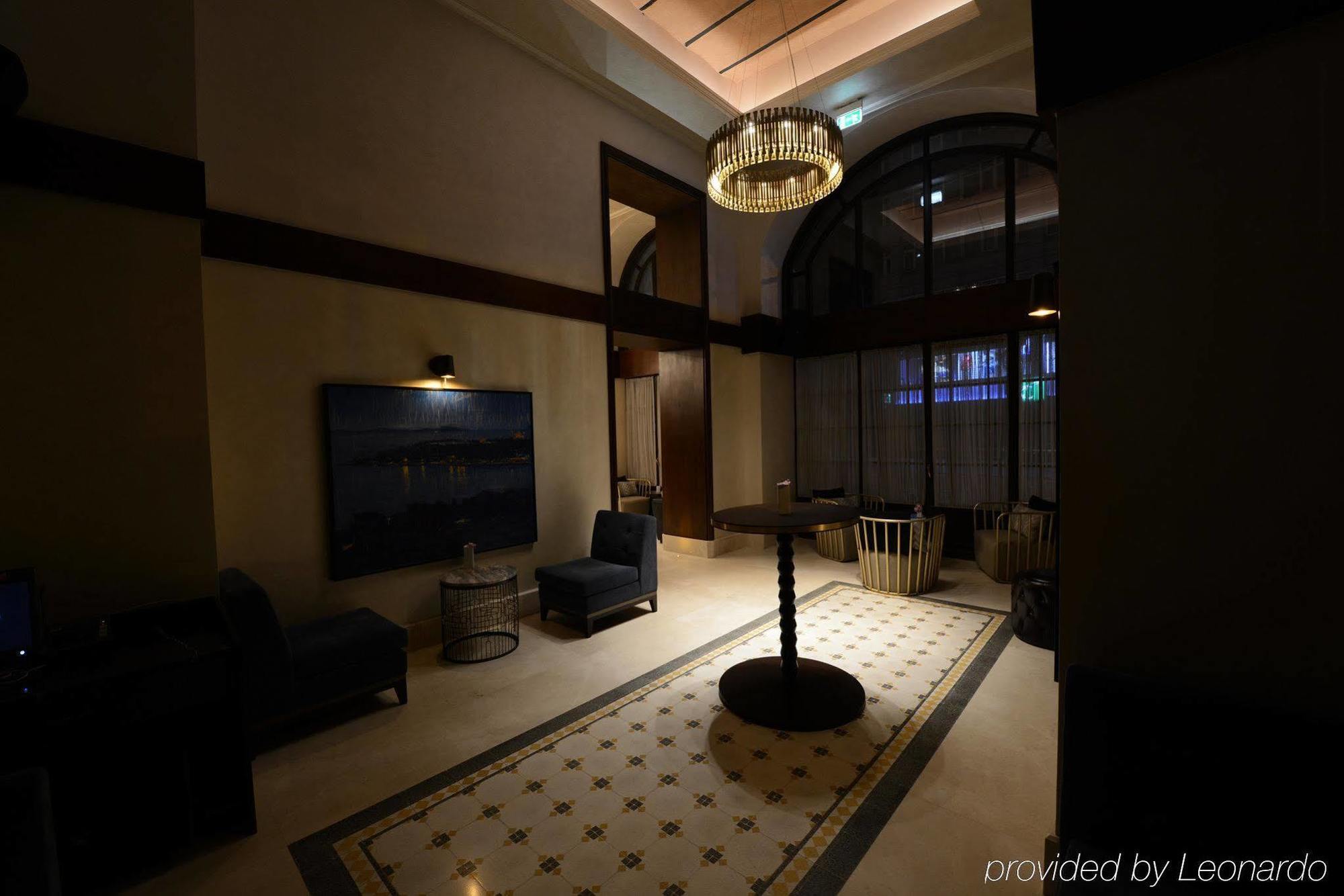 فندق 10 كاراكوي اسطنبول المظهر الخارجي الصورة Interior of the hotel